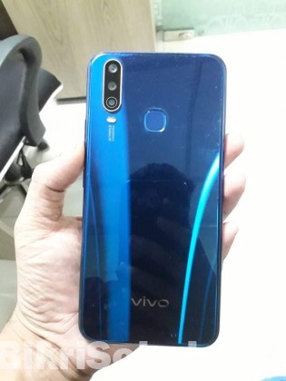 Vivo Y15